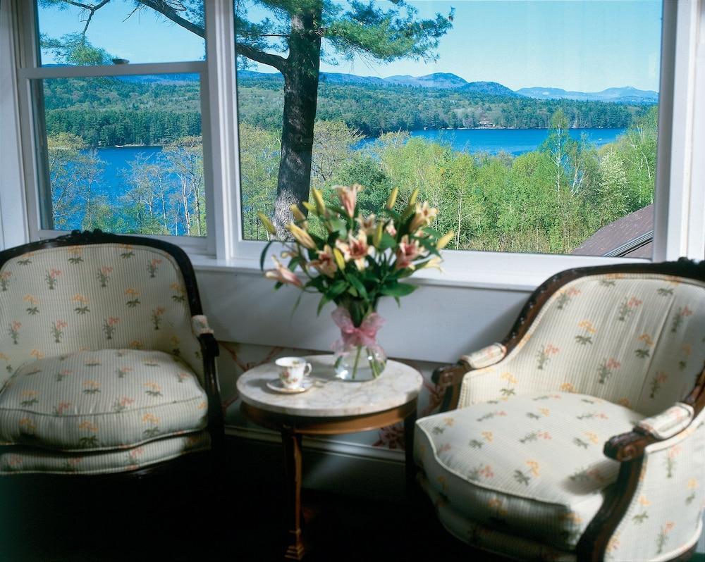 ホールダーネス The Manor On Golden Pond Bed & Breakfast エクステリア 写真